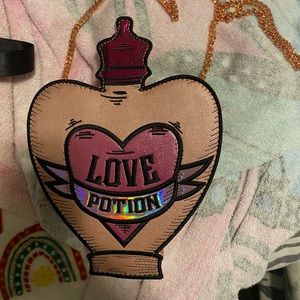 Danielle Nicole Harry Potter love potion purse!